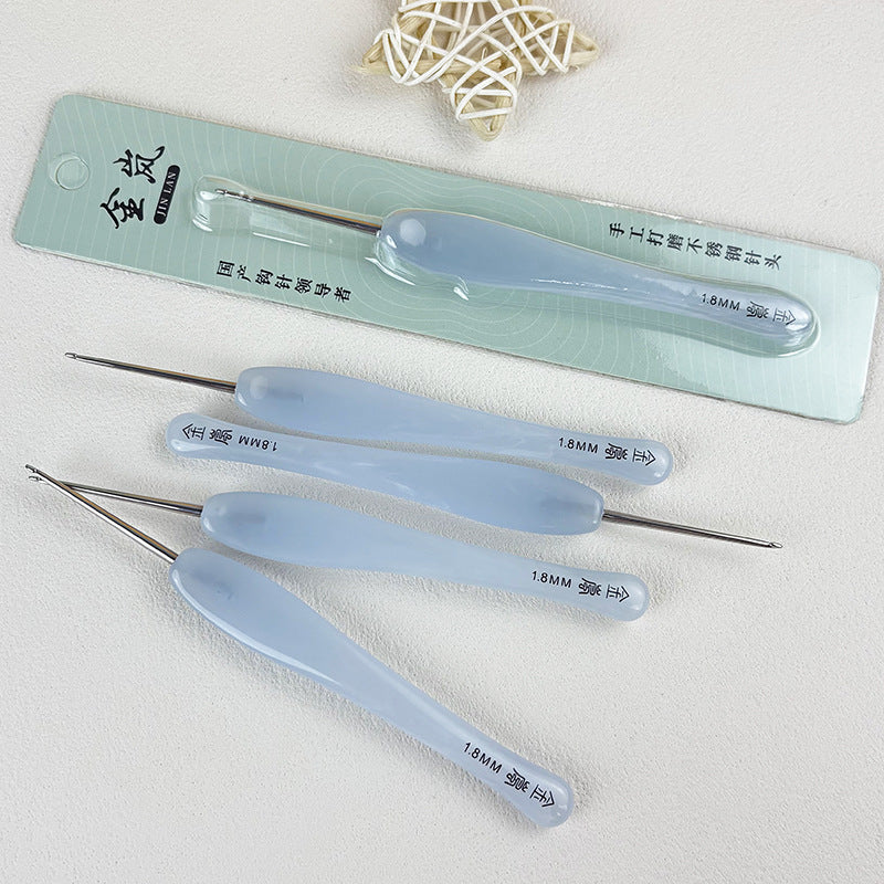 Comfort Grip Resin Crochet Hook - Smooth Gliding for Effortless Crocheting