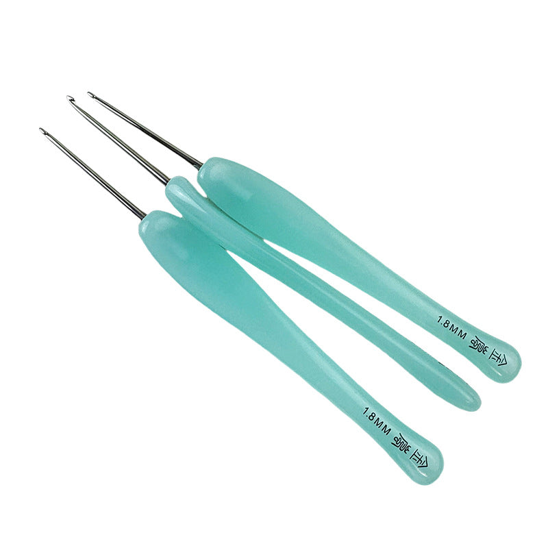 Comfort Grip Resin Crochet Hook - Smooth Gliding for Effortless Crocheting