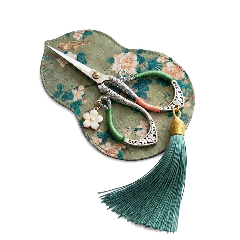 Vintage-Style Embroidery Scissors with Protective Sheath & Elegant Tassel