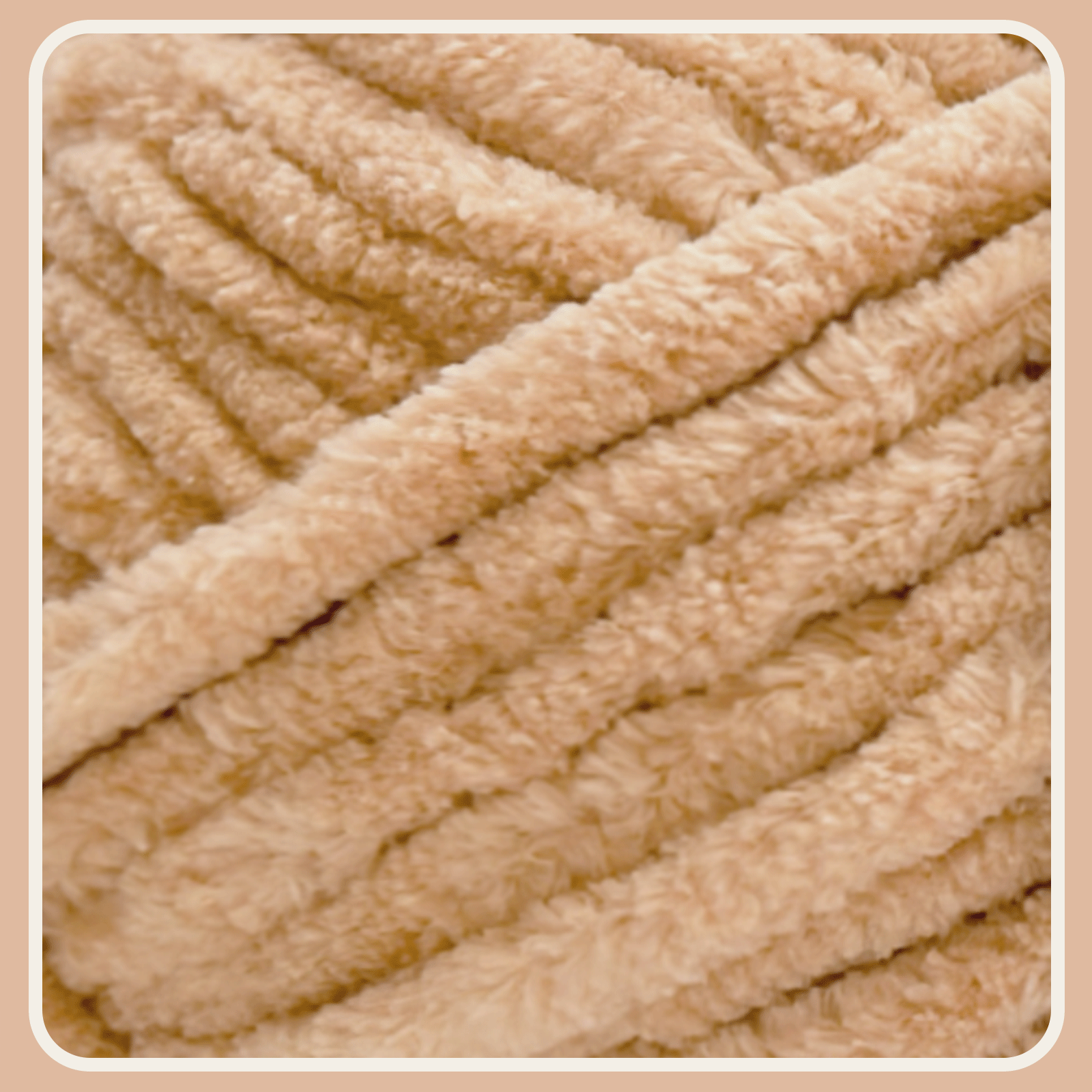 Sand Beige Velvet Chenille Yarn for Crocheting and Knitting – Bulky (93 Yards/100g), Extra Soft Plush Yarn Freeasyfar