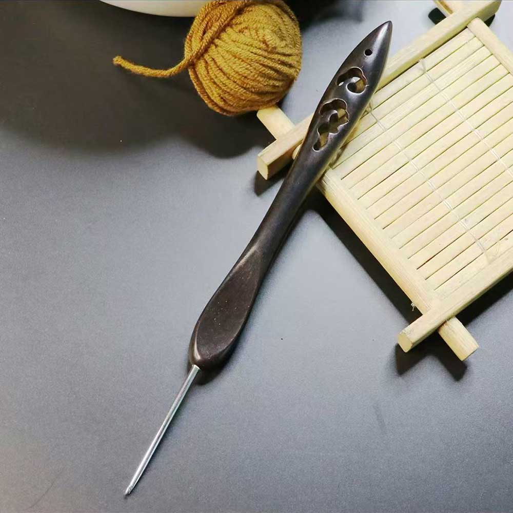 Luxury Wooden Crochet Hook -  Hand Carved Rosewood handle, Artistic & Ergonomic Design Freeasyfar